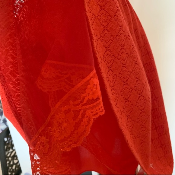 NWOT FREE PEOPLE DRESS WITH SHEER PANEL IN BACK SIZE 2 - Picture 11 of 17